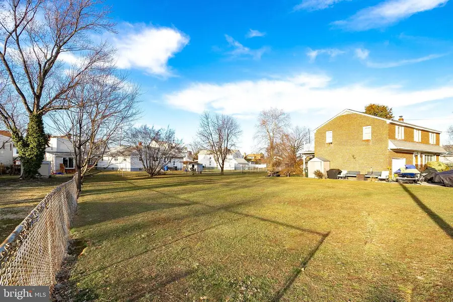 709 Columbus Rd, Burlington, NJ 08016 - #3