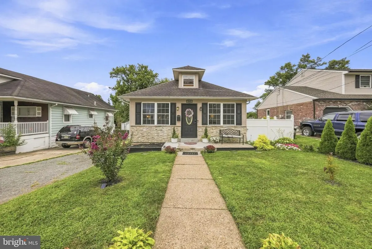 162 S Fellowship Rd, Maple Shade, NJ 08052 - #1