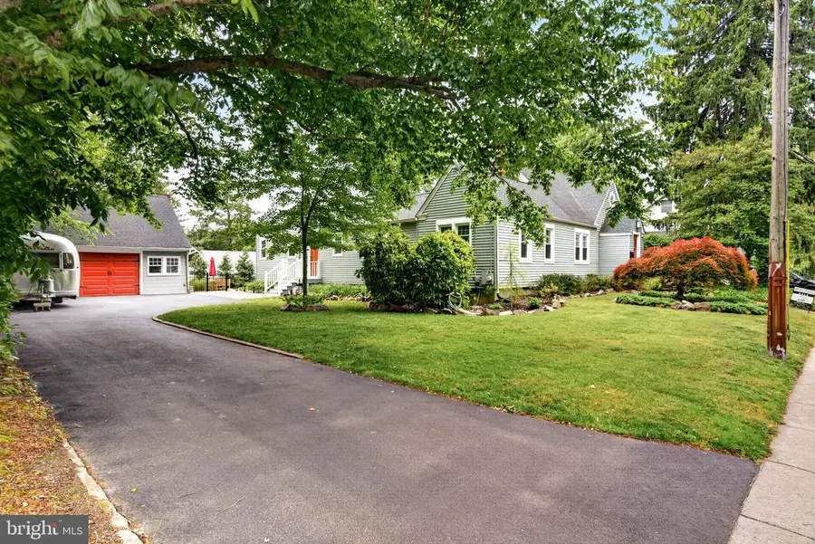 7 W Cooper Ave, Moorestown, NJ 08057 - #2