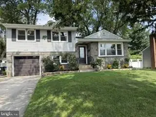 379 Boxwood Ln, CINNAMINSON TWP, NJ 08077