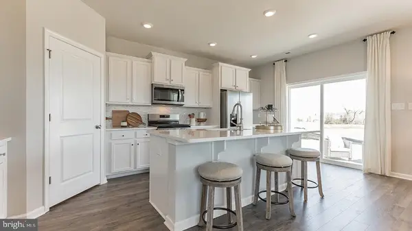 20 Norwich Lane, MOORESTOWN, NJ 08057