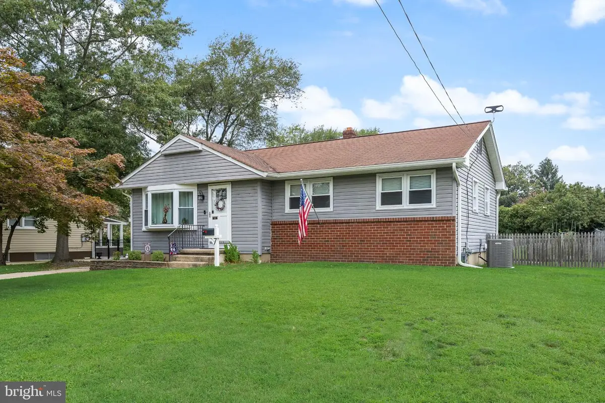 7 Chalfont St, Cinnaminson, NJ 08077 - #1