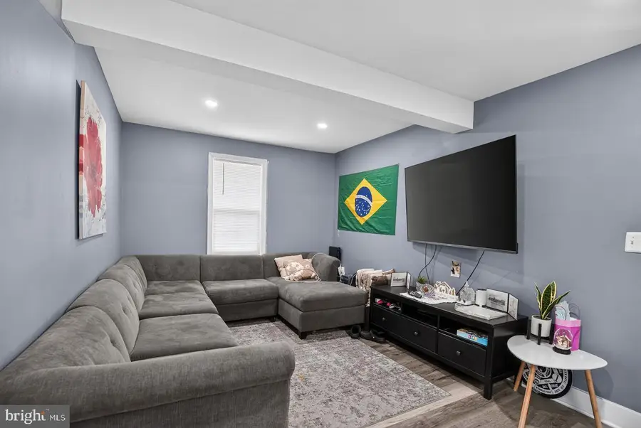 1024 Mount Holly Rd, Edgewater Park, NJ 08010 - #3
