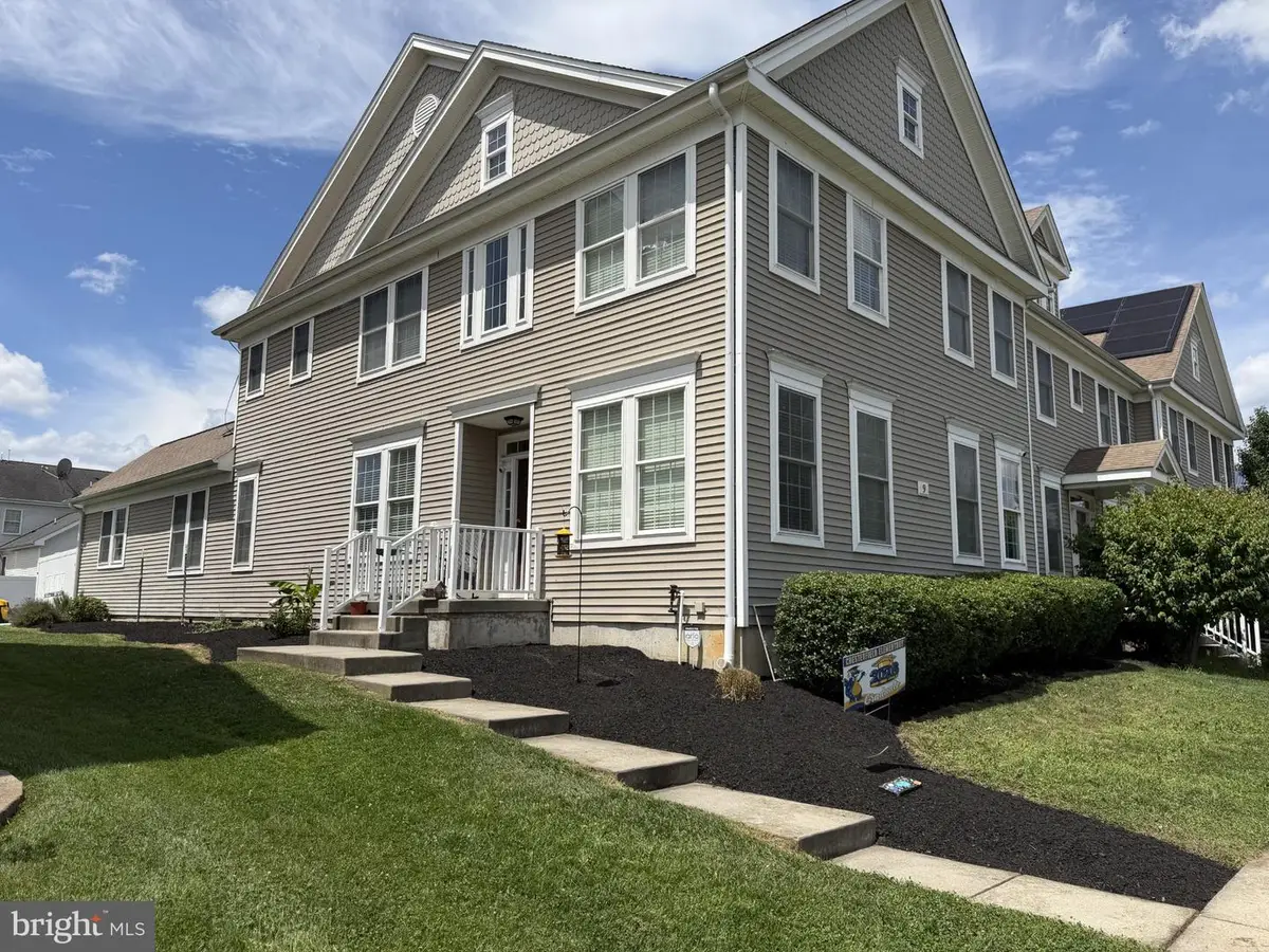 9 Colemantown Dr, Chesterfield, NJ 08515 - #1