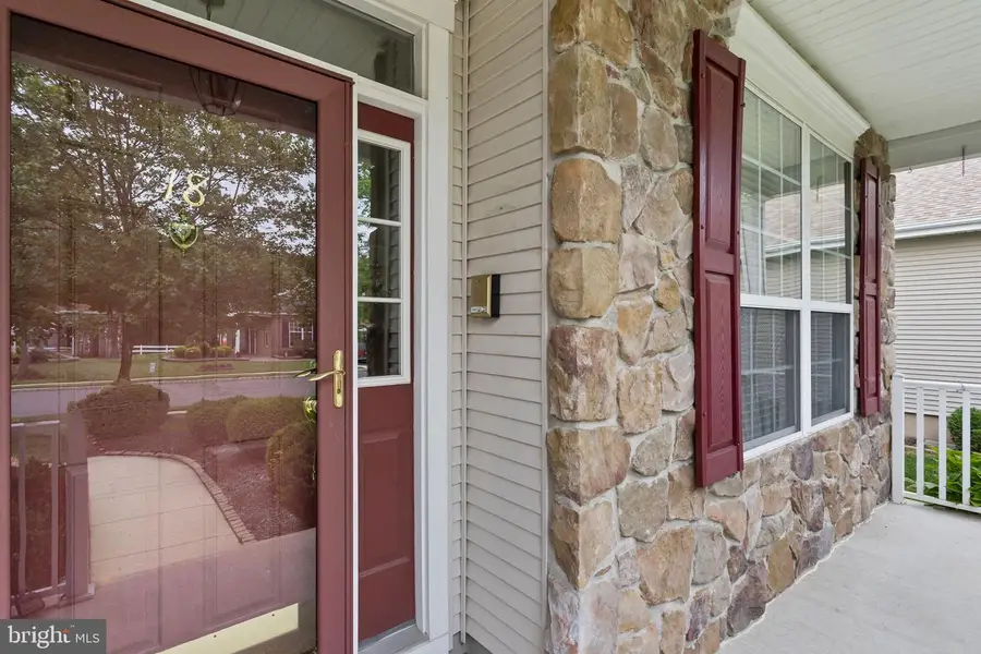 18 Garfield Ct, Columbus, NJ 08022 - #3