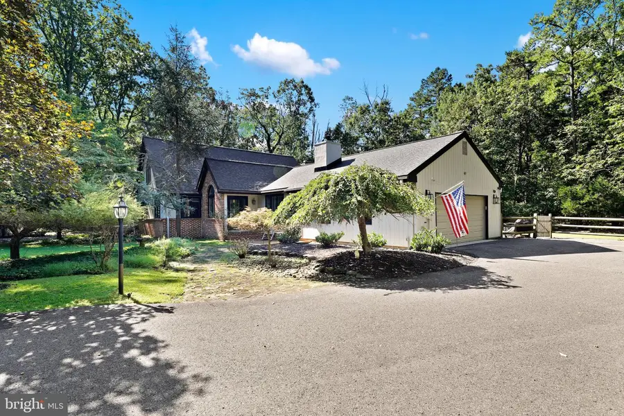43 Arrowhead Ct, Medford, NJ 08055 - #2