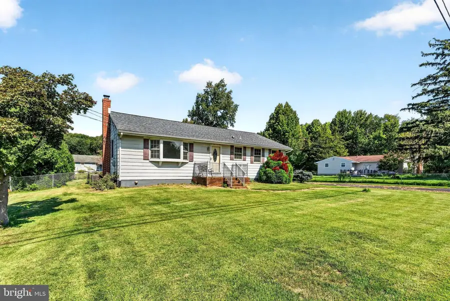 308 2nd St, Bordentown, NJ 08505 - #2