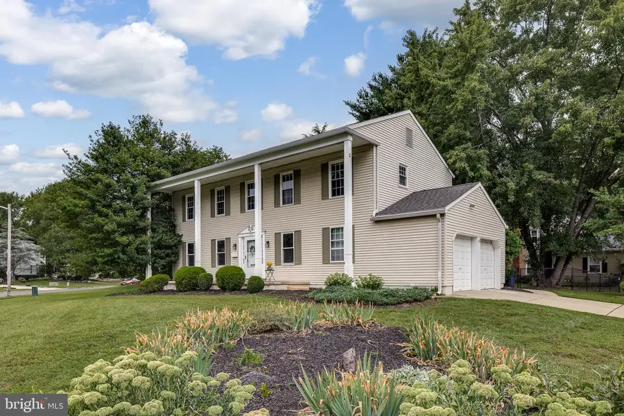 122 Cobblestone Dr, Mount Laurel, NJ 08054 - #2