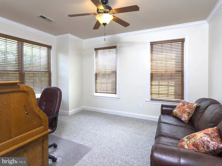 16 Derby Ct, Medford, NJ 08055 - #3