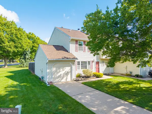 7 Norfolk Ct, BORDENTOWN, NJ 08505