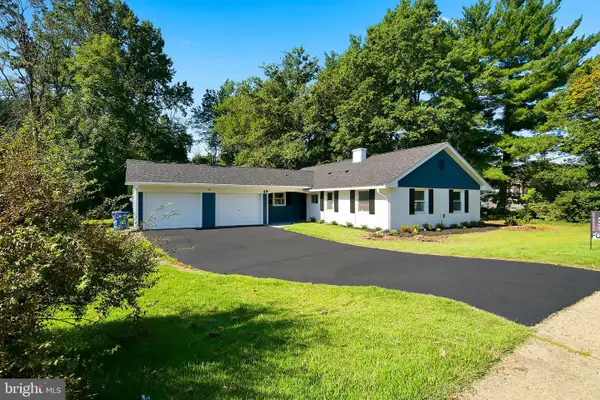 49 Bonnie Ln, WILLINGBOROUGH, NJ 08046
