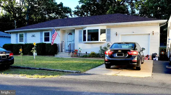 228 Curtin Ave, BROWNS MILLS, NJ 08015