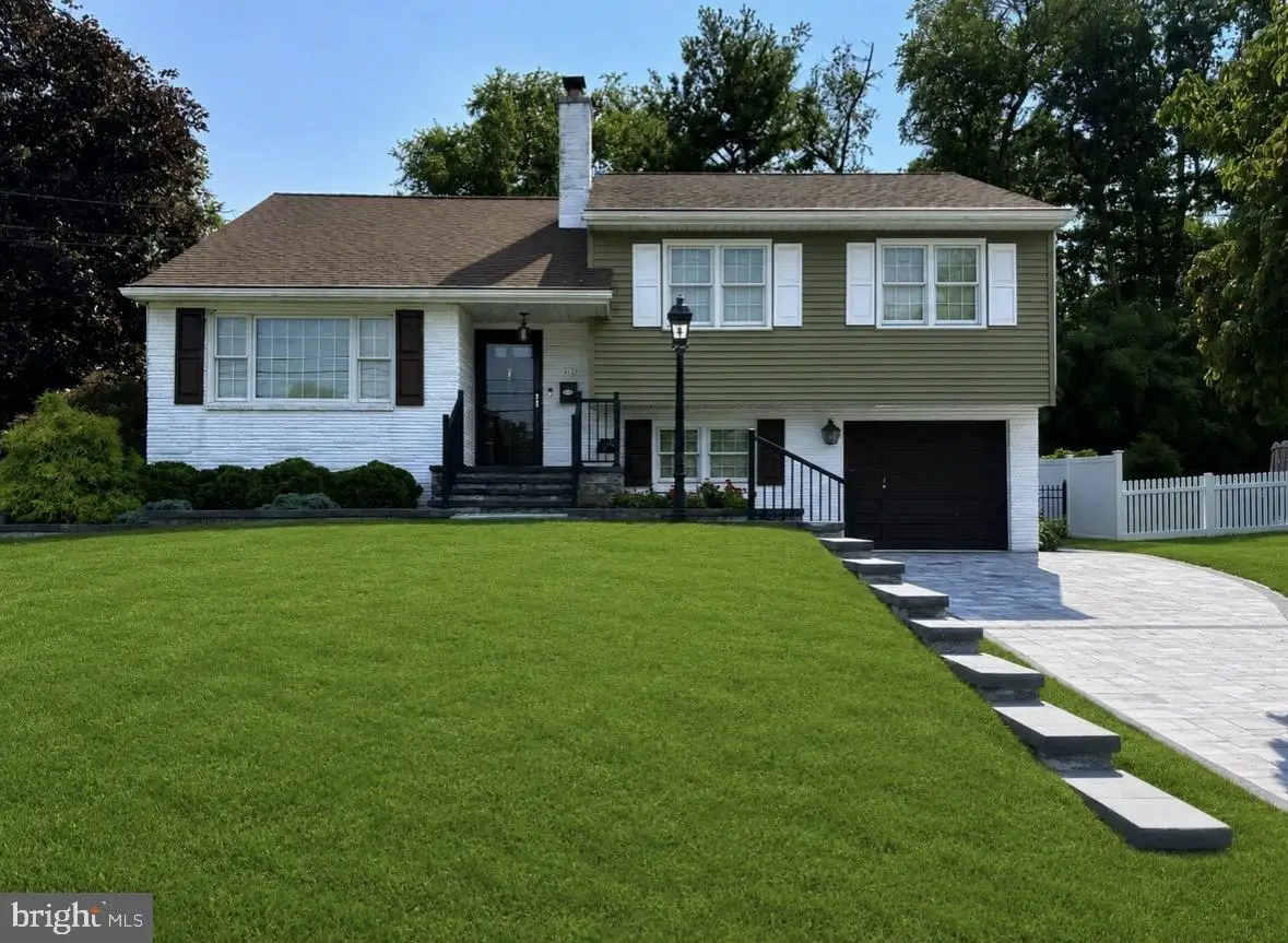412 Parkview Dr, Mount Holly, NJ 08060 - #1