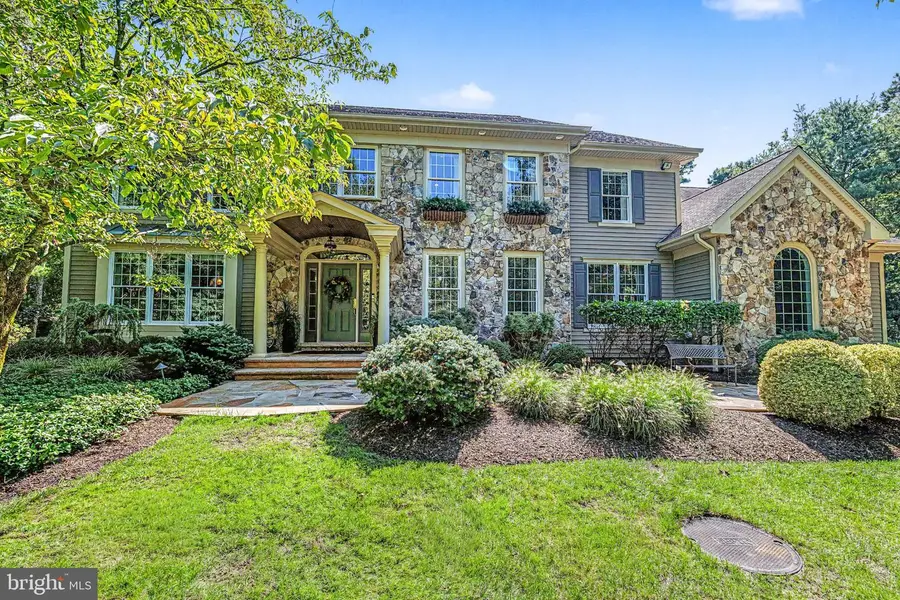 5 Tunbridge Wells Ct, Medford, NJ 08055 - #3