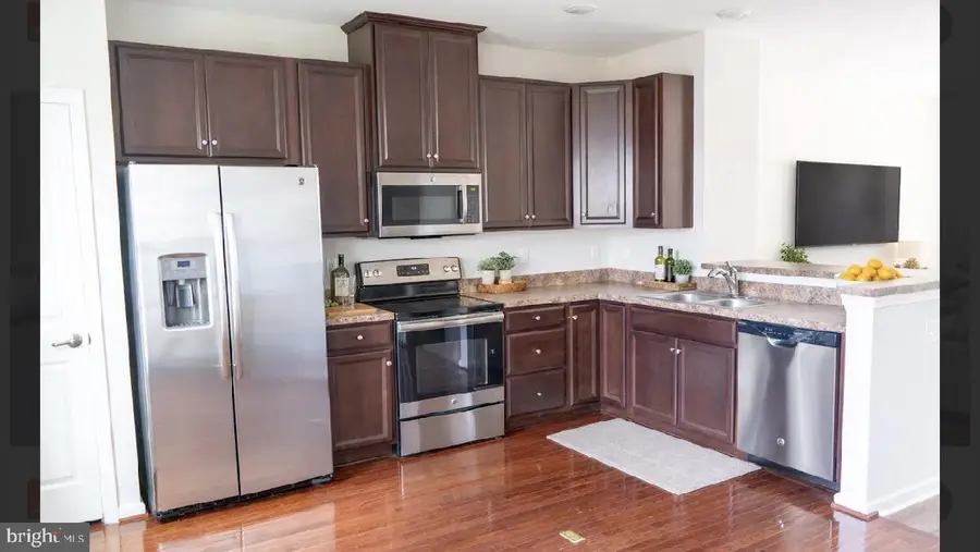 102 Benford Ln, Edgewater Park, NJ 08010 - #2