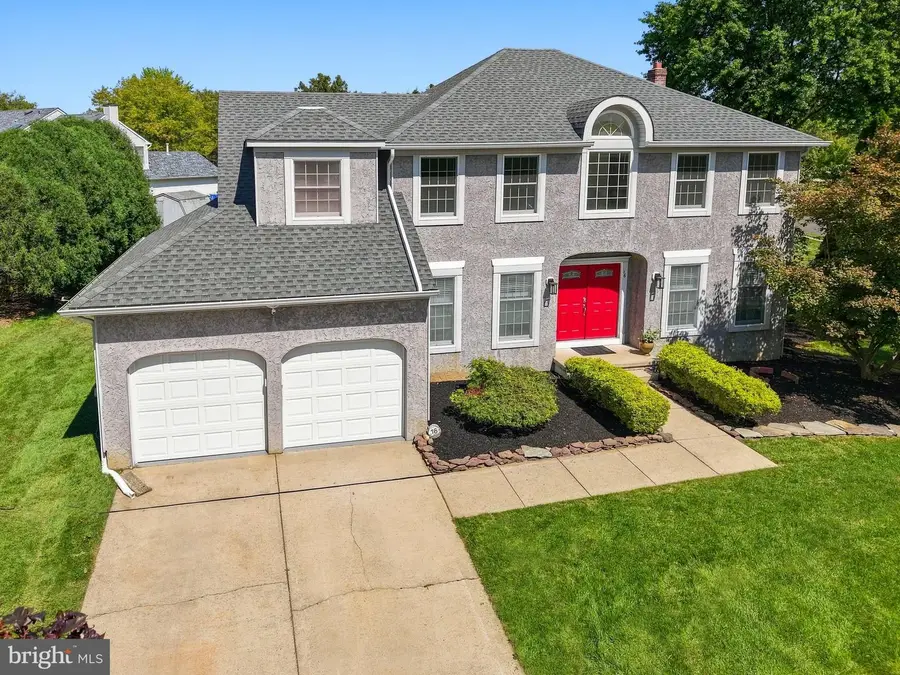 16 Kensington Dr, Mount Holly, NJ 08060 - #3