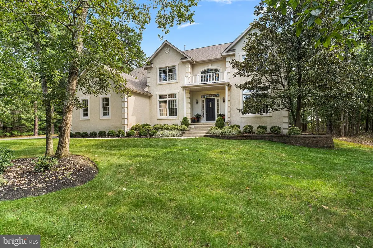 21 Abingdon Ave, Medford, NJ 08055 - #1