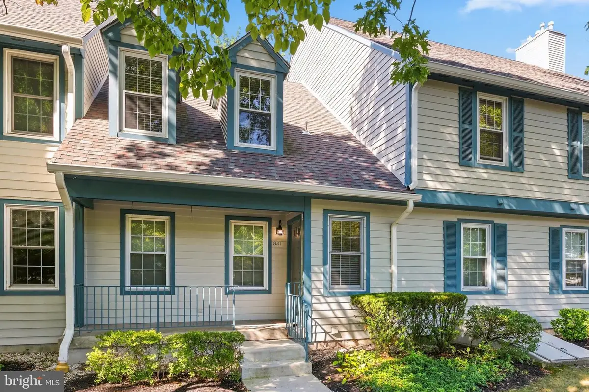 841 Westfield Dr, Cinnaminson, NJ 08077 - #1