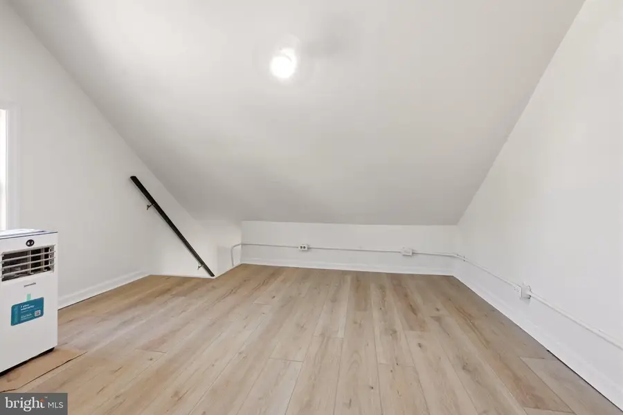 216 Barclay St, Burlington, NJ 08016 - #2