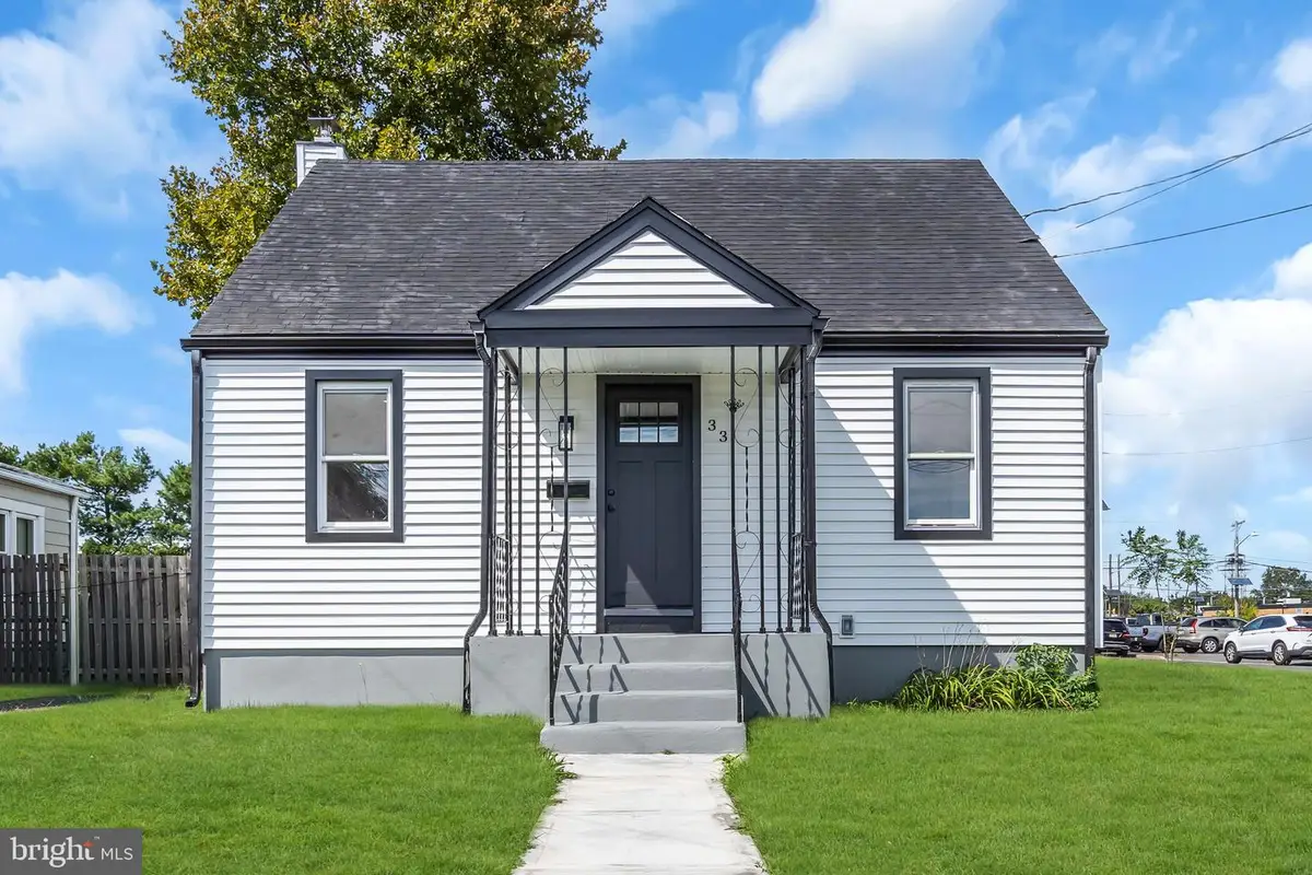 33 Morris Ave, Burlington, NJ 08016 - #1