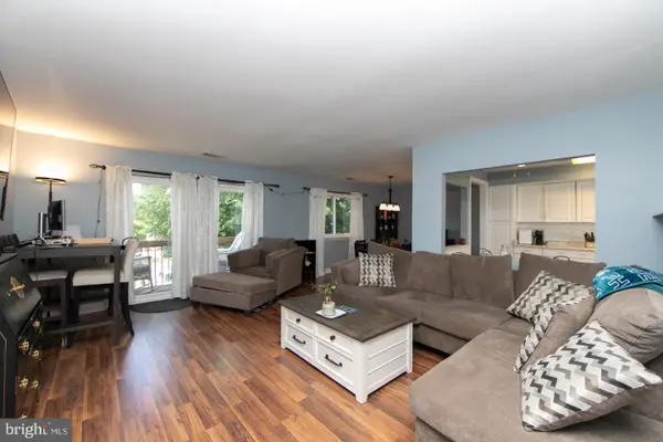 115 E Kings Hwy ##310, MAPLE SHADE, NJ 08052