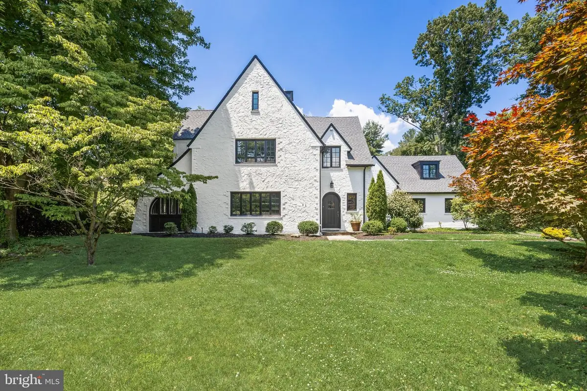 863 Golf View Rd, Moorestown, NJ 08057 - #1