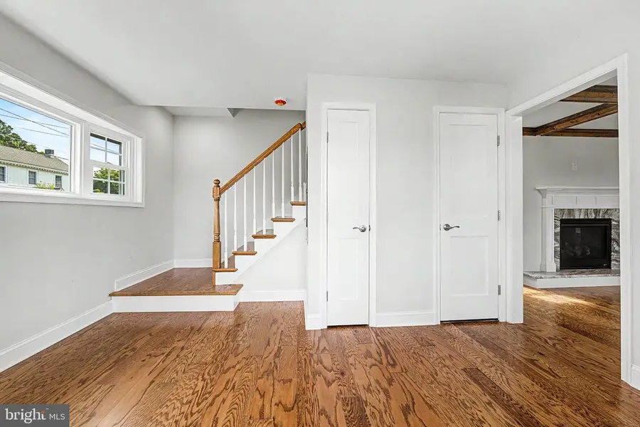 4 S Maple Ave, New Gretna, NJ 08224 - #3
