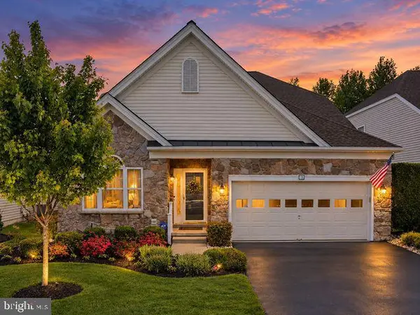 70 Huxley Cir, MARLTON, NJ 08053
