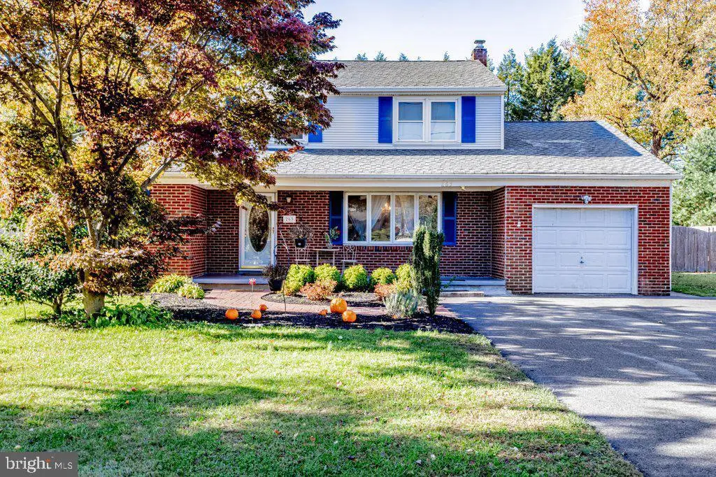 263 Fellowship Rd, Moorestown, NJ 08057 - #1