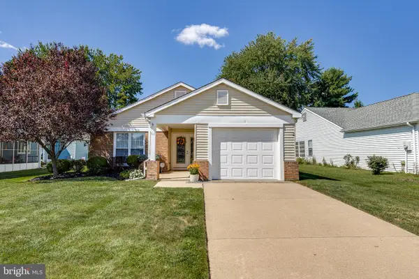 62 Westminster Dr S, SOUTHAMPTON TWP, NJ 08088