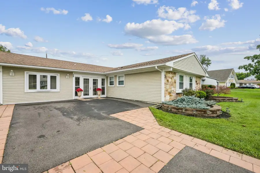 15 Gimble Ln, Willingboro, NJ 08046 - #3