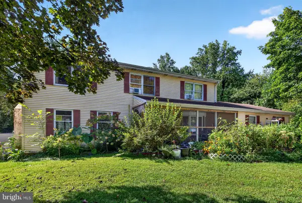 26 Cromwell, CHESTERFIELD, NJ 08515