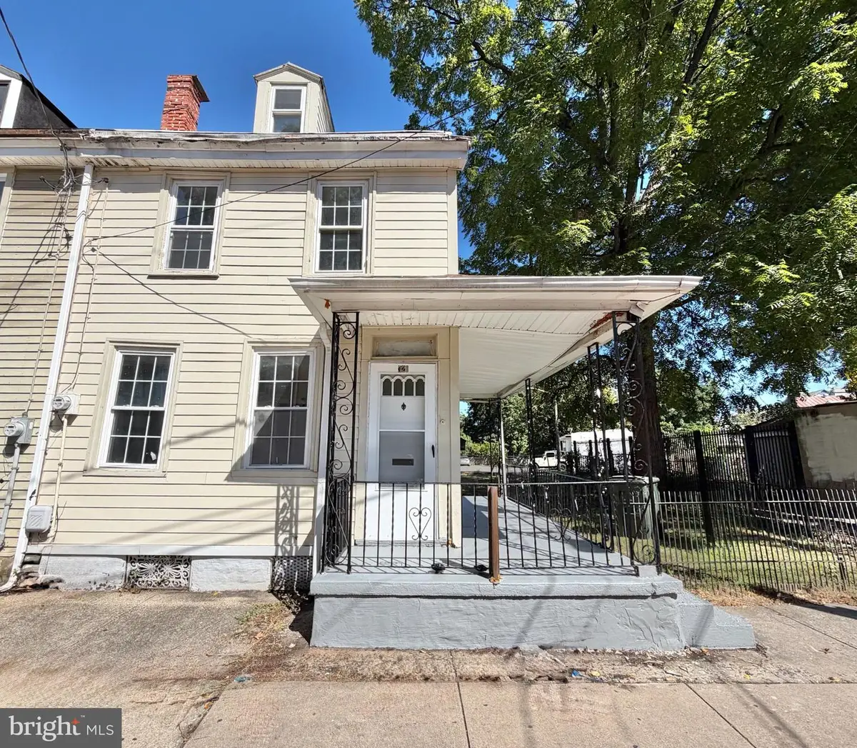 321 York St, Burlington, NJ 08016 - #1