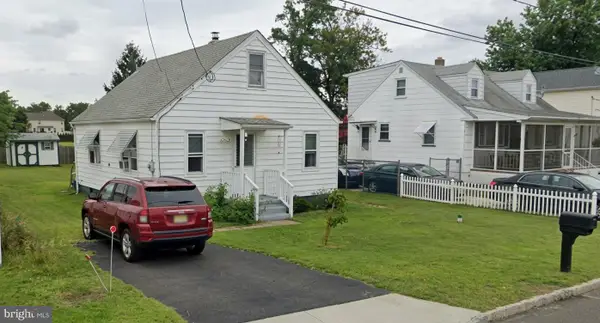 20 Goodyear Ln, BURLINGTON, NJ 08016