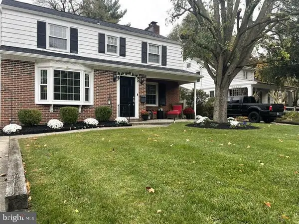 321 N Stanwick Rd, MOORESTOWN, NJ 08057