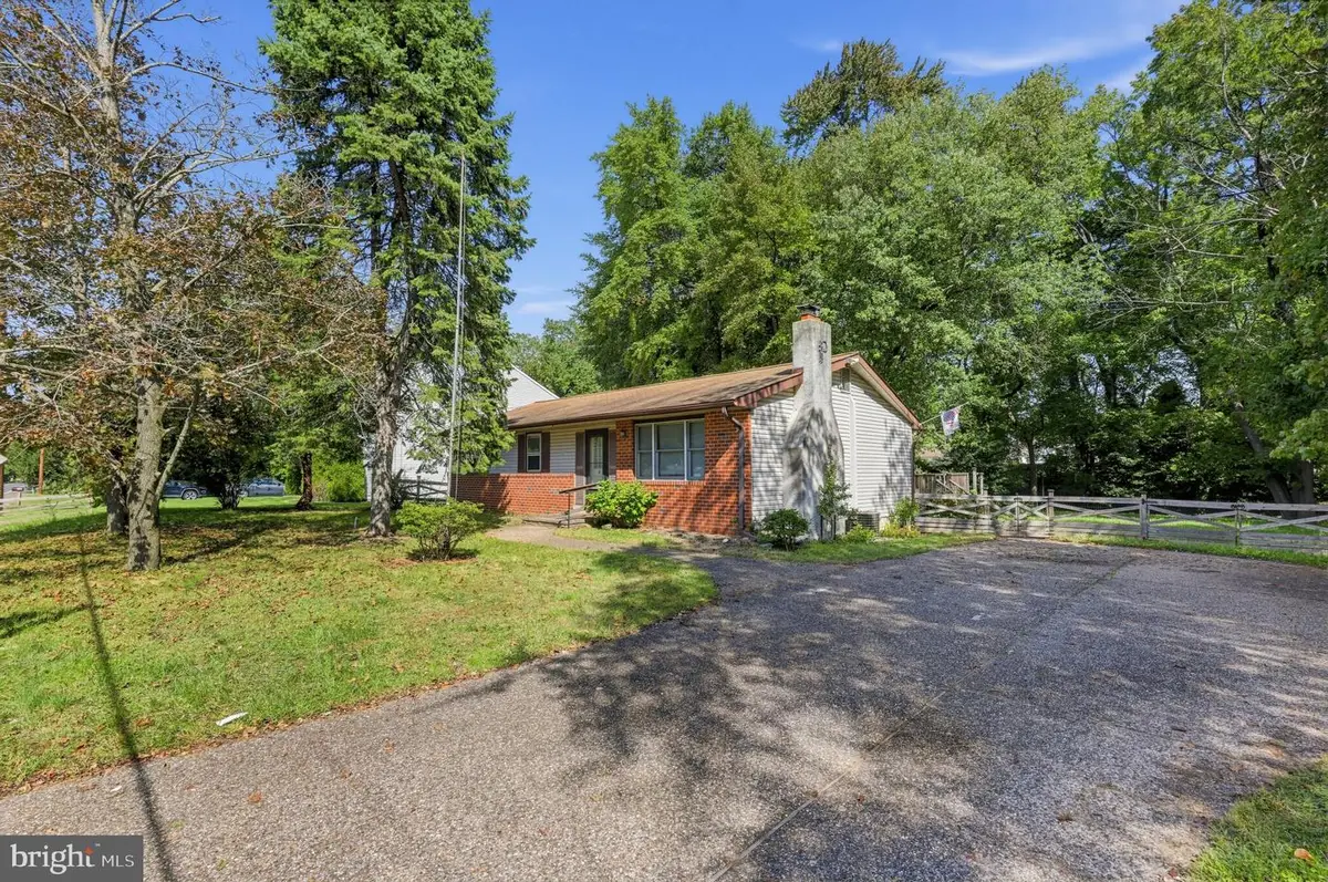 229 Charleston Rd, Willingboro, NJ 08046 - #1