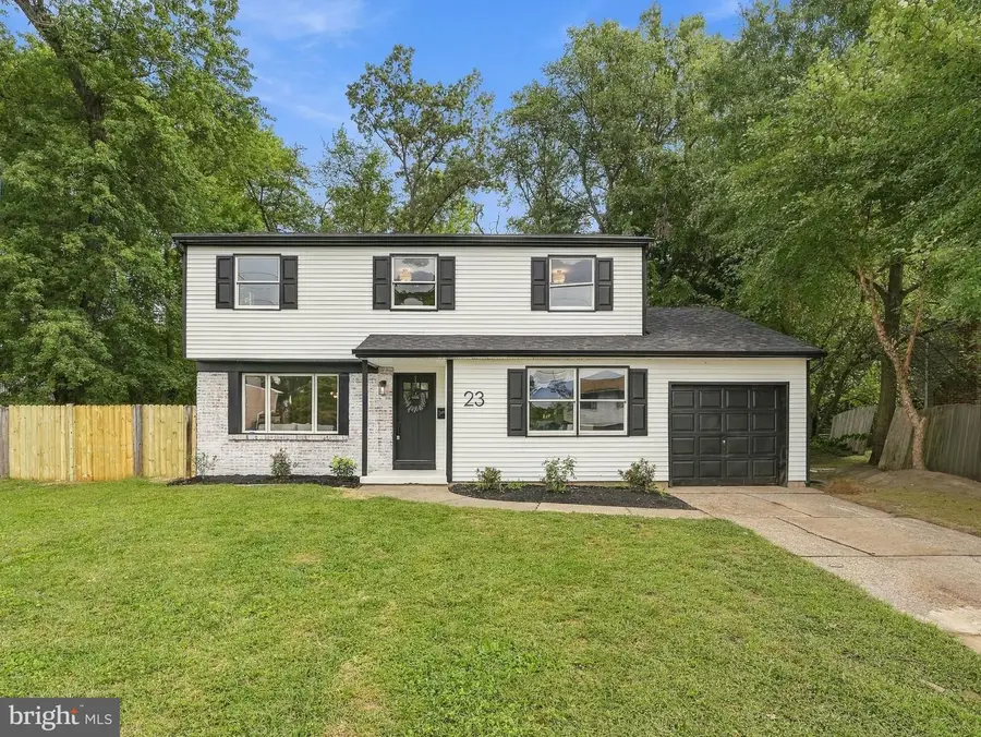 23 Walnut Dr, Burlington, NJ 08016 - #2