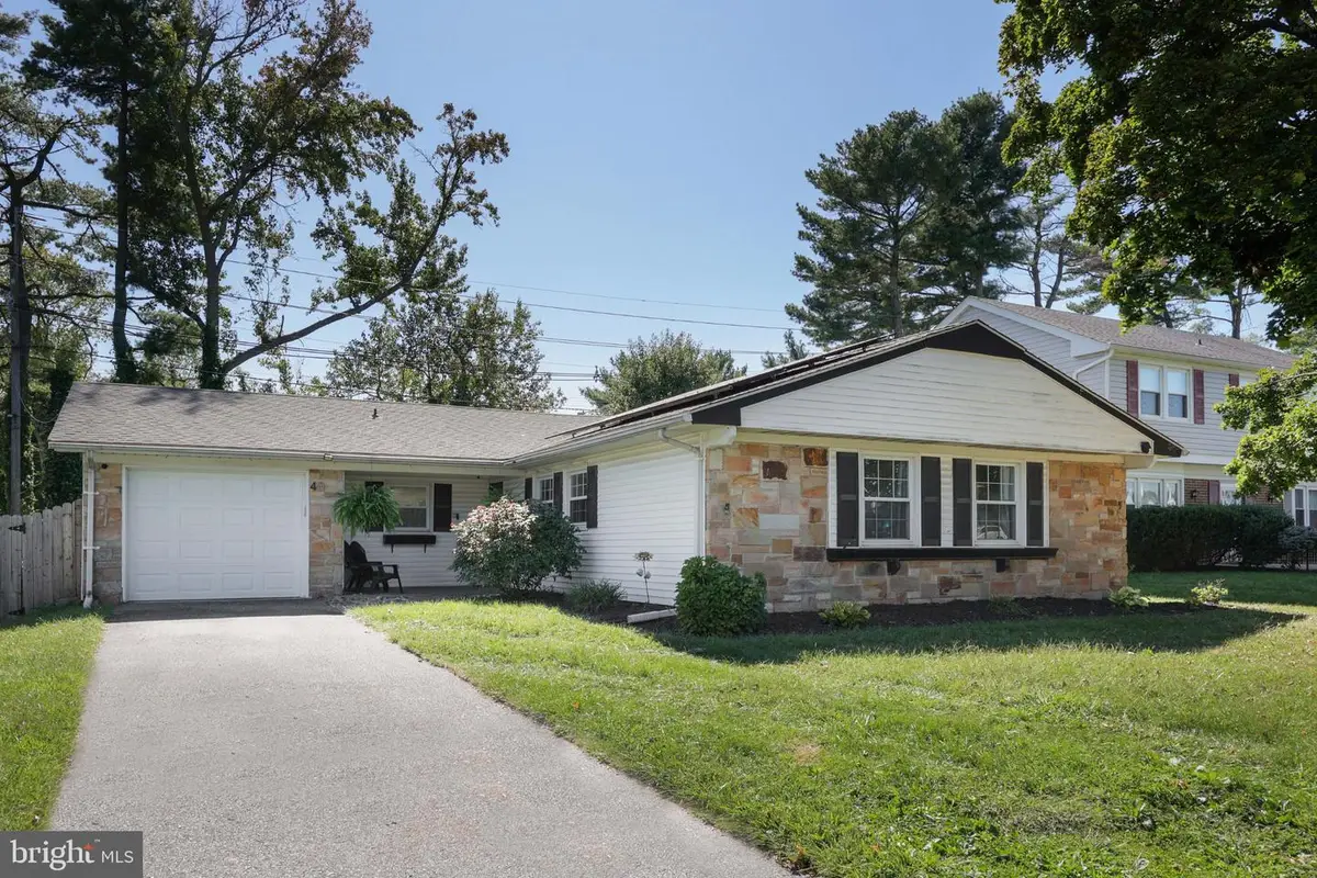 40 Holiday Ln, Willingboro, NJ 08046 - #1