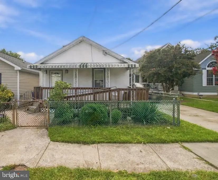 706 Palmer St, Riverside, NJ 08075 - #3