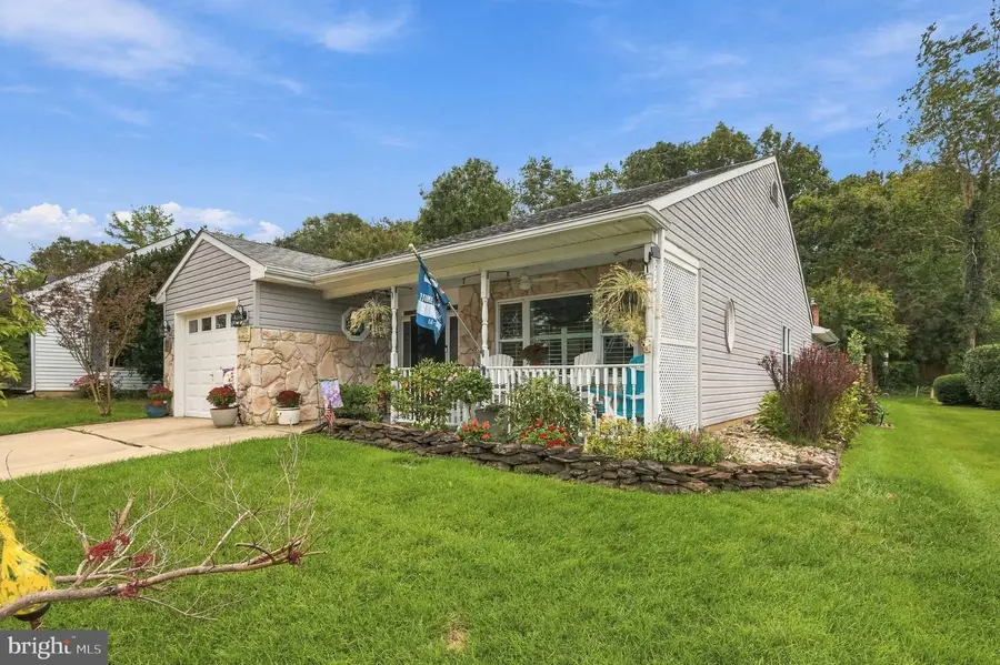 18 Buckingham Dr, Leisuretowne, NJ 08088 - #2