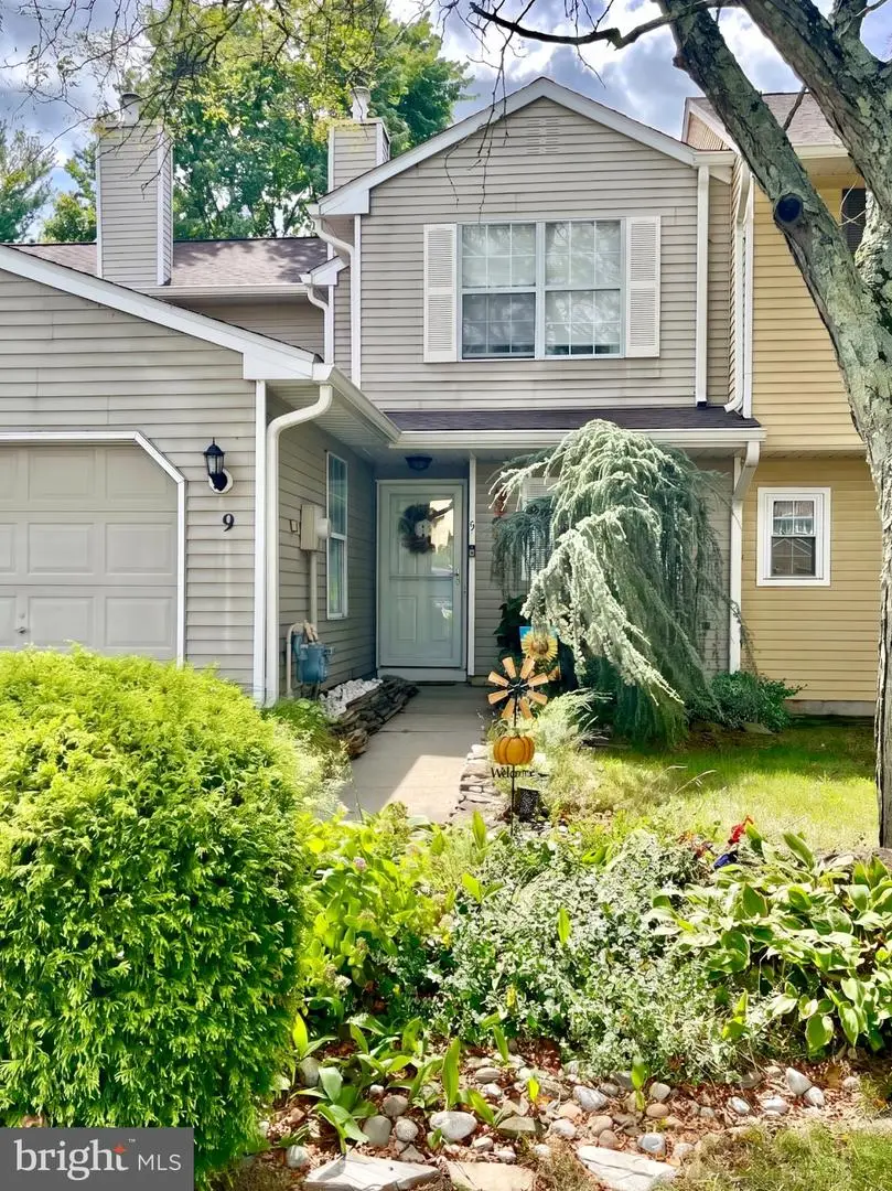 9 Covington Ct, Bordentown, NJ 08505 - #2