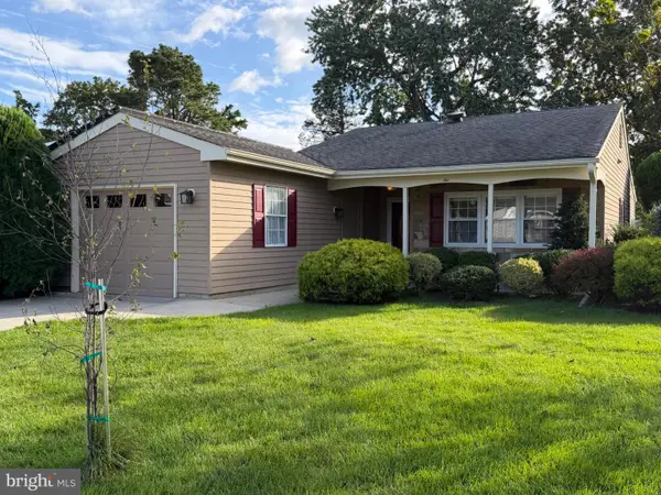 2 Tifani Ln, SOUTHAMPTON TWP, NJ 08088
