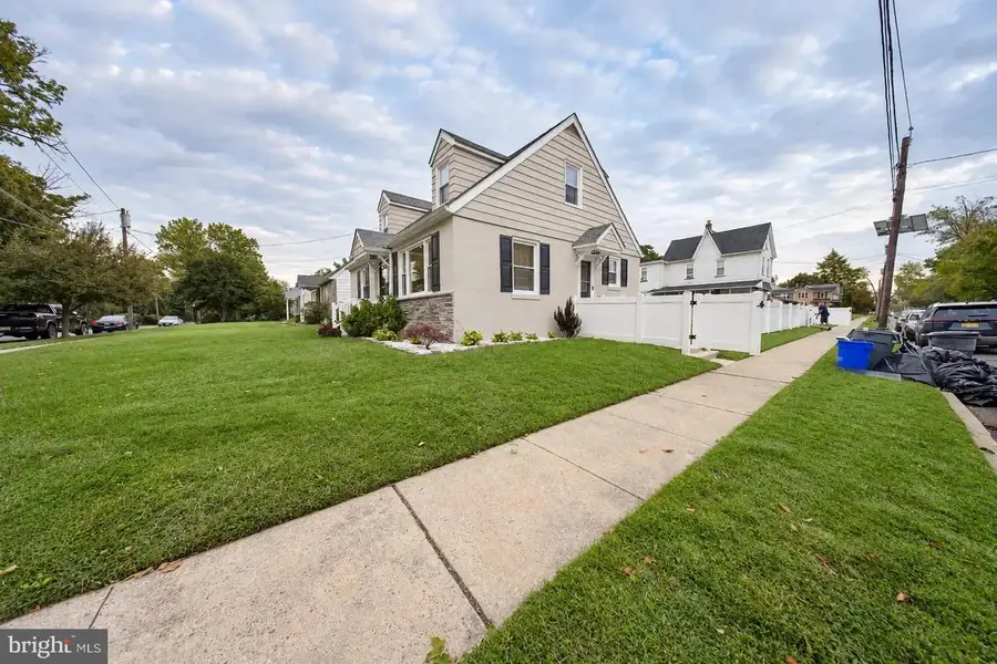 701 2nd St, Delanco, NJ 08075 - #3
