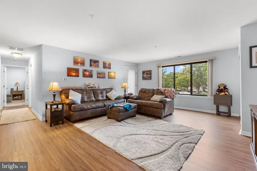 2810 Auburn Ct, Mount Laurel, NJ 08054 - #2