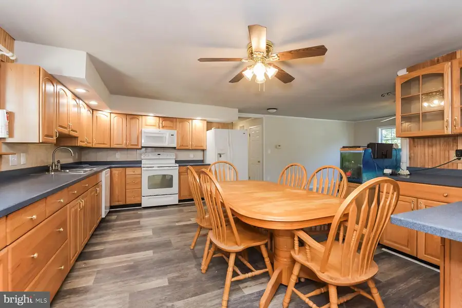 213 Union St, Fieldsboro, NJ 08505 - #3