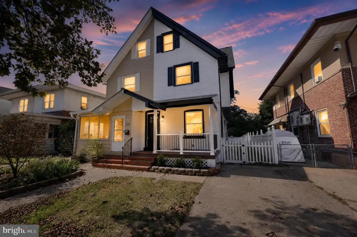 109 6th Ave, Roebling, NJ 08554 - #1