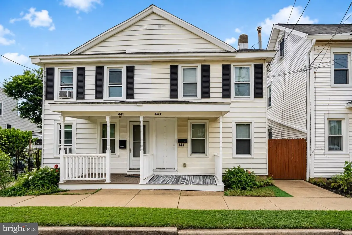 443 Wood St, Burlington, NJ 08016 - #1