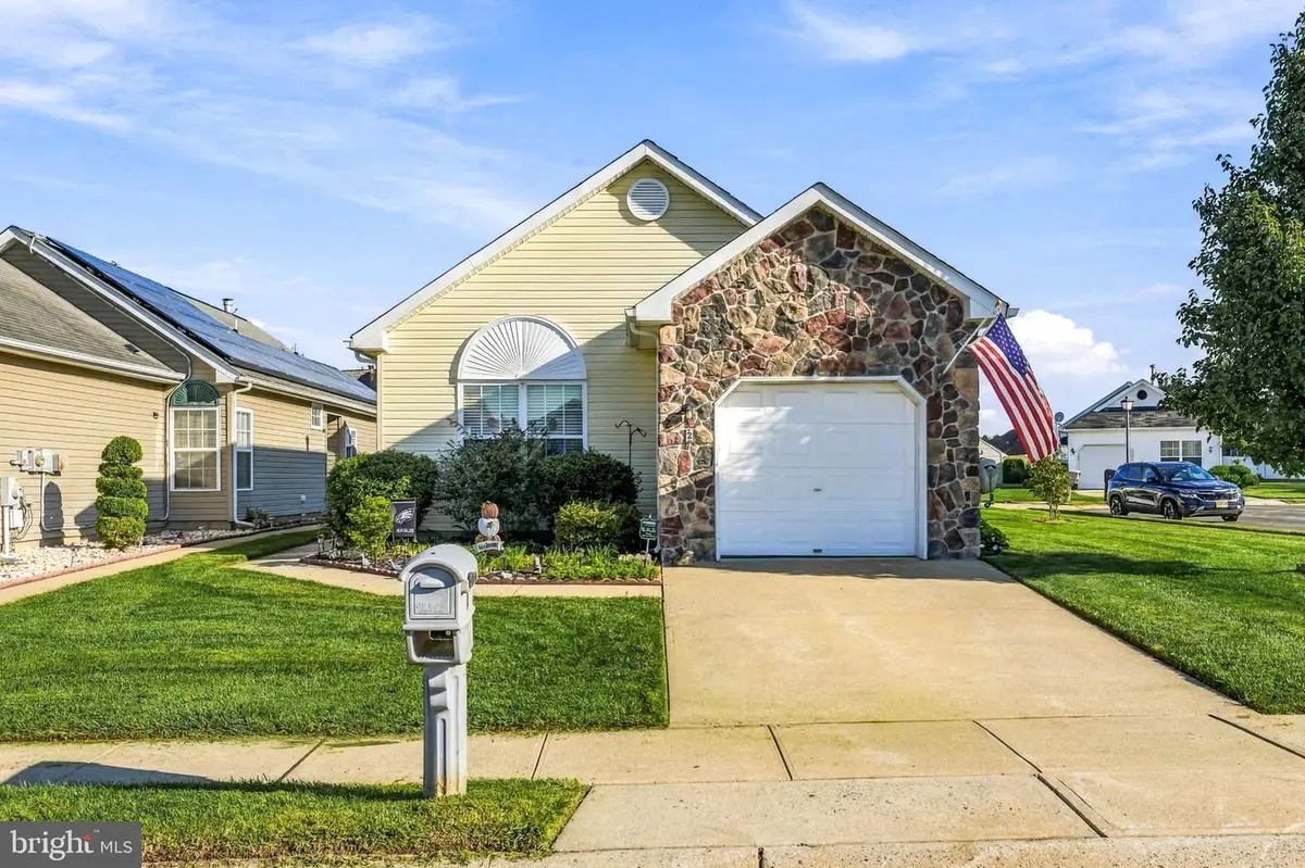 2 Madison Ct, Edgewater Park, NJ 08010 - #1
