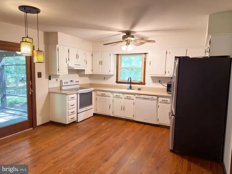 106 Yorktown Ct, Medford, NJ 08055 - #2