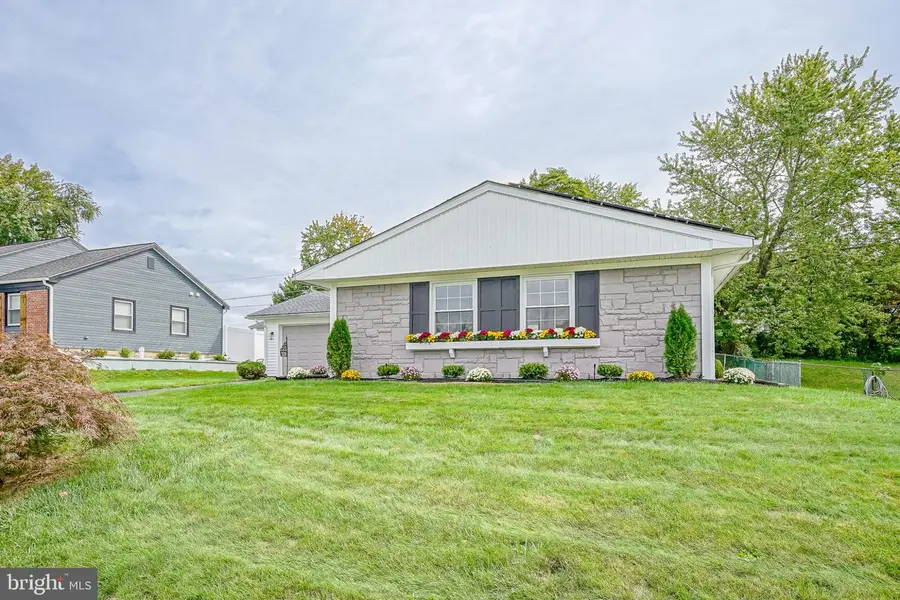 139 Edge Ln, Willingboro, NJ 08046 - #2
